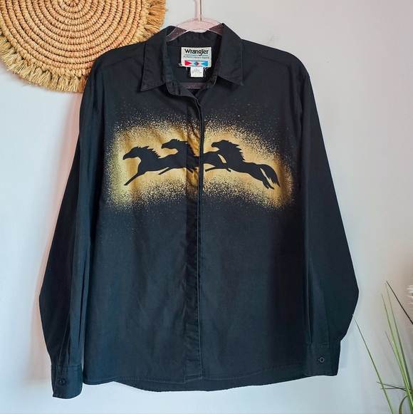 Wrangler Vintage Women's Western Rodeo Black Gold Foil Horse Shirt, Size Large - Picture 2 of 11